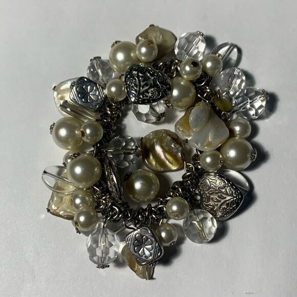 Beaded Glitzy Stretch Bracelet 2/$25 - Picture 6 of 7